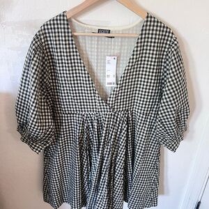 Ecote for Urban Outfitters Women's black and white checkered V-Neck mini dress